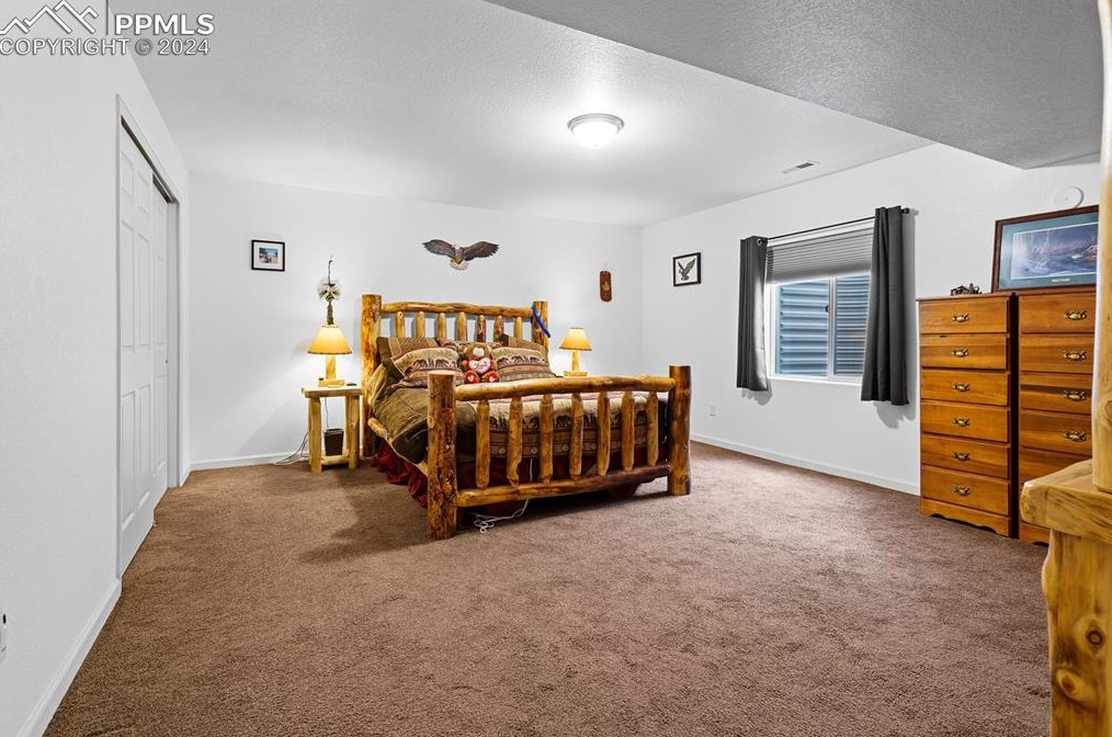 648 Calle Concordia, Pueblo CO 81007-3186 exterior