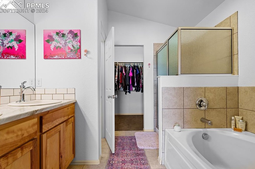 648 Calle Concordia, Pueblo CO 81007-3186 exterior