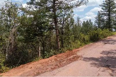 1407 Sunrise Lane, Colorado Springs, CO 80906 - Photo 12