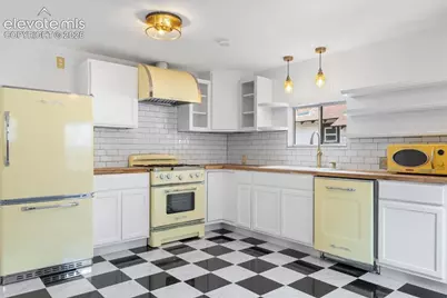 129 Ruxton Avenue, Manitou Springs, CO 80829 - Photo 6