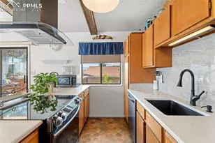 4380 Saddlewood Dr, Colorado Springs, CO 80918 - Photo 14