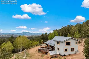 1052 Crown Point Cir, Cripple Creek, CO 80813 - Photo 2