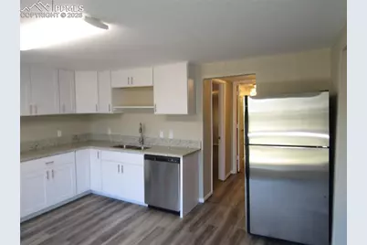 217 N Vine Street, Fountain, CO 80817 - Photo 8