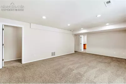 7060 Hillock Drive, Colorado Springs, CO 80920 - Photo 36