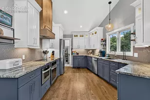 6815 Oak Valley Ln, Colorado Springs, CO 80919 - Photo 6