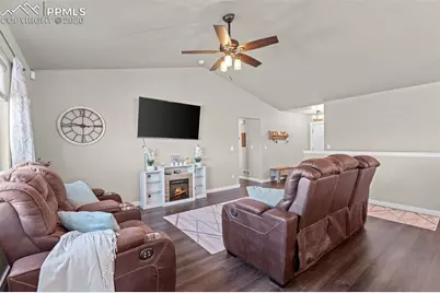 7502 Willow Pines Place, Fountain, CO 80817 - Photo 8