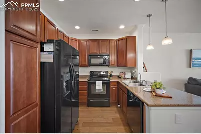 6565 Baytree Grove, Colorado Springs, CO 80923 - Photo 10