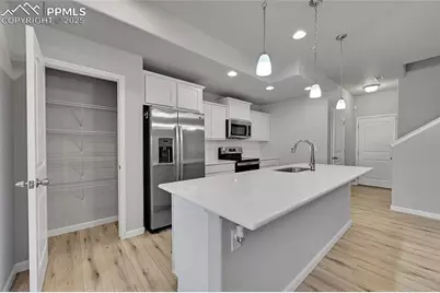 996 Petra Heights, Colorado Springs, CO 80916 - Photo 14