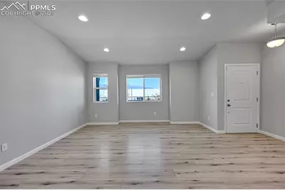 996 Petra Heights, Colorado Springs, CO 80916 - Photo 8