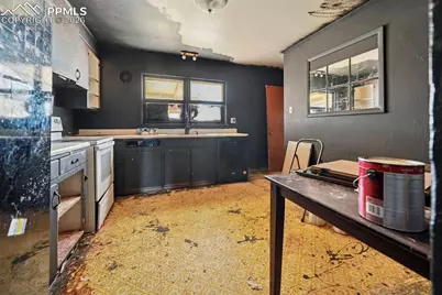 1521 Alexander Circle, Pueblo, CO 81001 - Photo 6