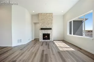 8663 Noreen Falls Dr, Colorado Springs, CO 80924 - Photo 6