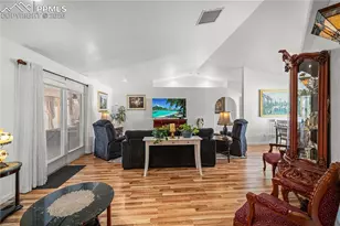 126 S Burke Ct, Pueblo West, CO 81007 - Photo 8