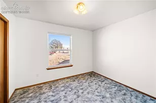 441 S Oak Creek Dr, Pueblo, CO 81007 - Photo 16