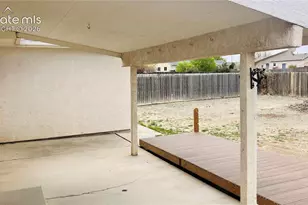 441 S Oak Creek Dr, Pueblo, CO 81007 - Photo 20