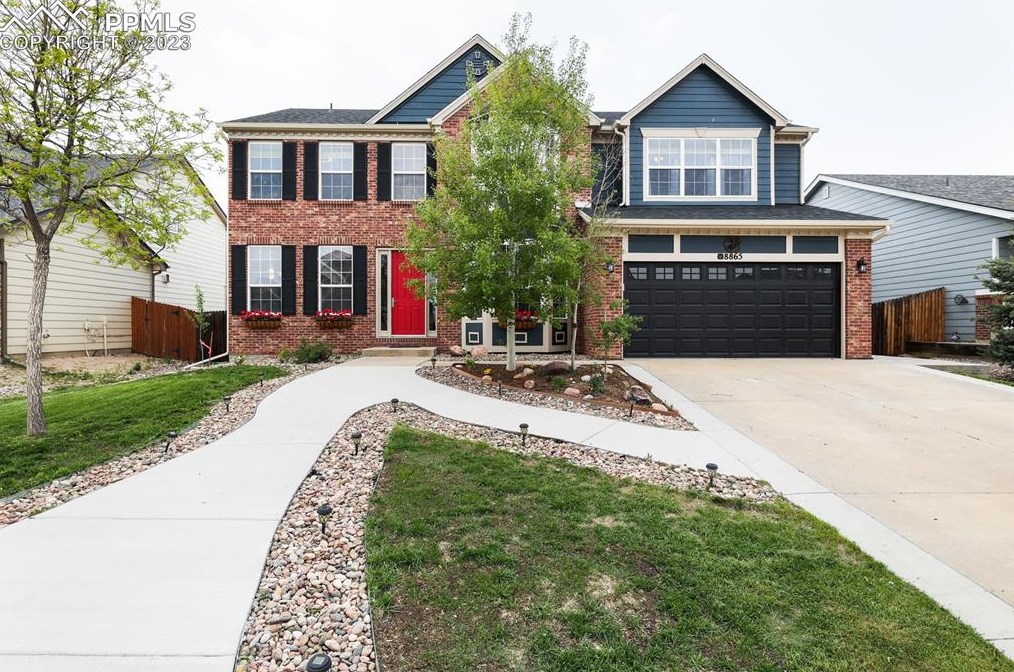 8865 Royal Melbourne Cir, Amo, CO 80831