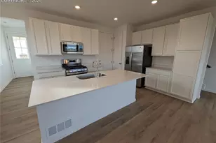 2515 Milano Wy, Pueblo, CO 81001 - Photo 4