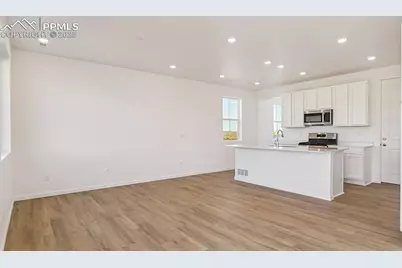 2515 Milano Way, Pueblo, CO 81001 - Photo 2