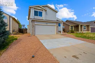 7234 Moss Bluff Ct, Fountain, CO 80817 - Photo 2