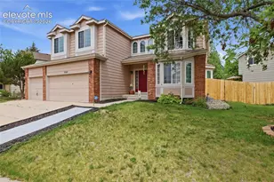 3327 MacGregor Dr, Colorado Springs, CO 80922 - Photo 2