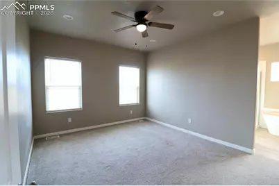 295 W Acorn Drive, Pueblo, CO 81007 - Photo 6