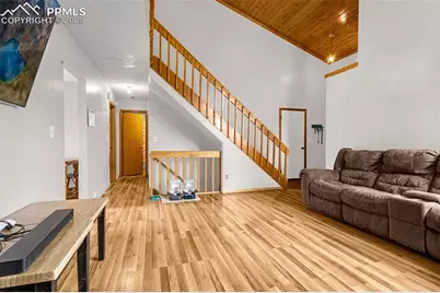 3550 Summer Breeze Drive, Colorado Springs, CO 80918 - Photo 4