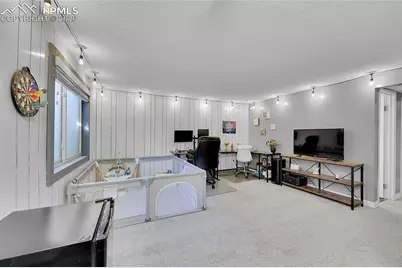 218 W Rockrimmon Boulevard #C, Colorado Springs, CO 80919 - Photo 16