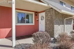 218 W Rockrimmon Blvd, Colorado Springs, CO 80919 - Photo 2
