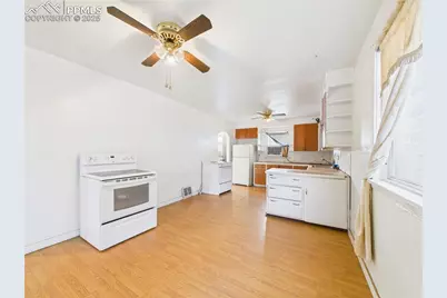 1226 E 10th Street, Pueblo, CO 81001 - Photo 8
