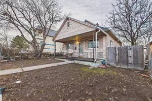1226 E 10th St, Pueblo, CO 81001 - Photo 2