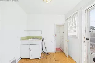 1226 E 10th St, Pueblo, CO 81001 - Photo 24