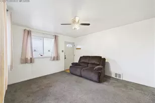 1226 E 10th St, Pueblo, CO 81001 - Photo 6