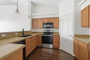6471 Range Overlook Heights, Colorado Springs, CO 80922 - Photo 10