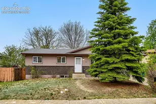 3853 Vaquero Circle, Colorado Springs, CO 80918 - Photo 2