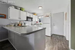 1295 Vondelpark Dr, Colorado Springs, CO 80907 - Photo 10