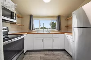 2219 N Nevada Ave, Colorado Springs, CO 80907 - Photo 30