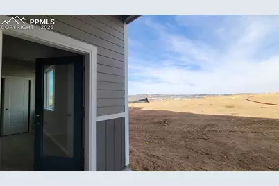723 Belleza View, Colorado Springs, CO 80907 - Photo 6