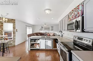 490 W Fairway Dr, Pueblo, CO 81007 - Photo 20