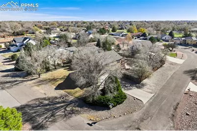 490 W Fairway Drive, Pueblo, CO 81007 - Photo 4
