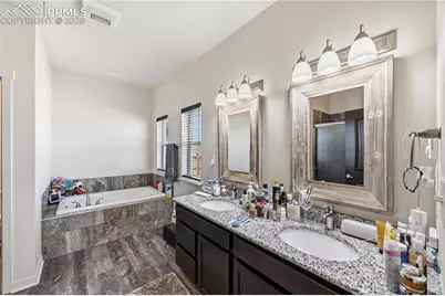 667 E Vermillion Drive, Pueblo, CO 81007 - Photo 22