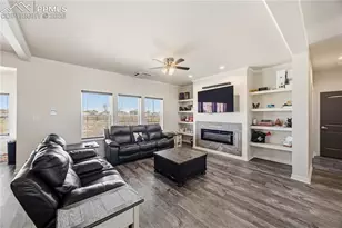 667 E Vermillion Dr, Pueblo, CO 81007 - Photo 8