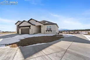 10491 Hawks Hl Ct, Colorado Springs, CO 80908 - Photo 4