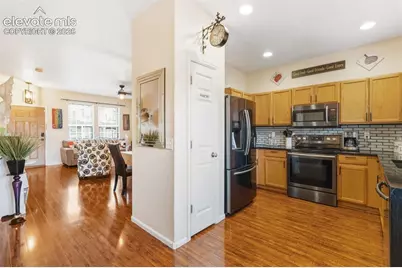 2044 Creekridge Point, Colorado Springs, CO 80910 - Photo 14