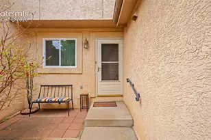 652 Echo Ln, Colorado Springs, CO 80904 - Photo 4