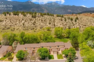 652 Echo Ln, Colorado Springs, CO 80904 - Photo 2