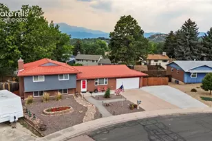 2110 Greenwich Circle, Colorado Springs, CO 80909 - Photo 2