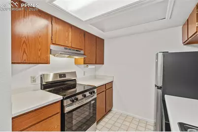 918 Tenderfoot Hill Road #202, Colorado Springs, CO 80906 - Photo 18