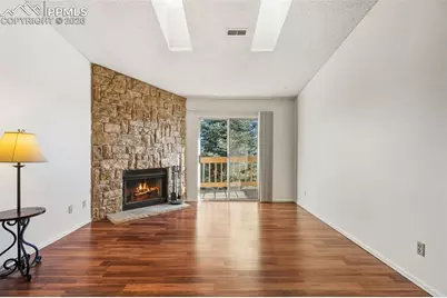 918 Tenderfoot Hill Road #202, Colorado Springs, CO 80906 - Photo 6