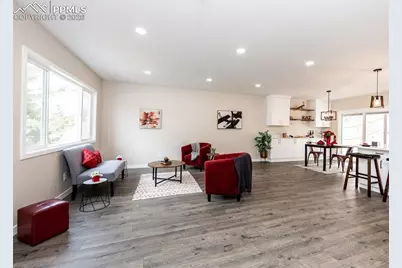 1021 Pioneer Lane, Colorado Springs, CO 80904 - Photo 6