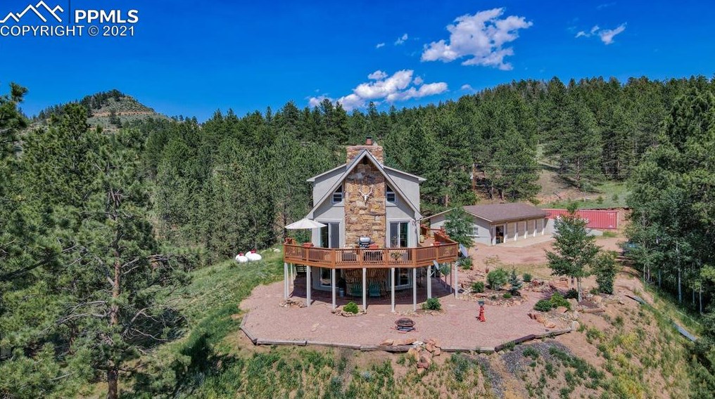 1738 Wildhorn Rd, Twin Rock, CO 80816