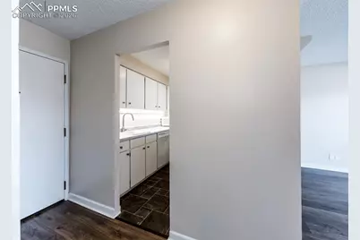 411 Lakewood Circle #A506, Colorado Springs, CO 80910 - Photo 4